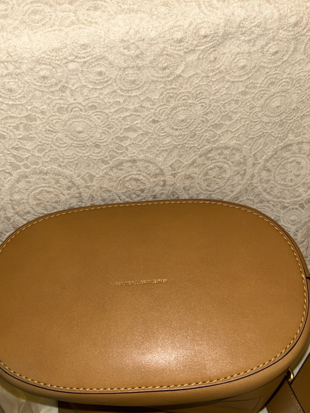 Gorgeous Coach Bleeker Bucket Bag - Picture 13 of 15